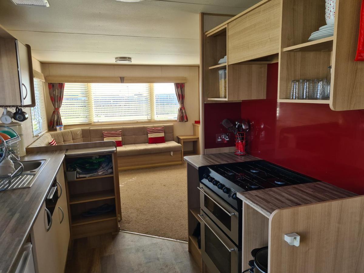 Апартаменти 8 Berth The Chase Інголдмеллс Екстер'єр фото