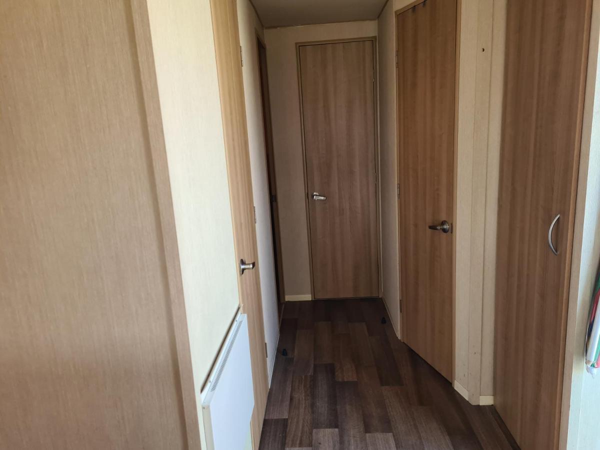 Апартаменти 8 Berth The Chase Інголдмеллс Екстер'єр фото